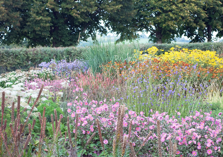 Painting with flowers | A visit to Hauser & Wirth Somerset | These Four ...