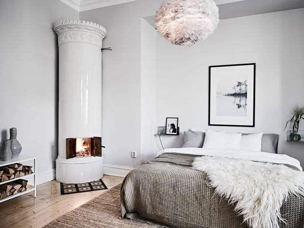 Home tour | A stylish Swedish apartment dressed for the season