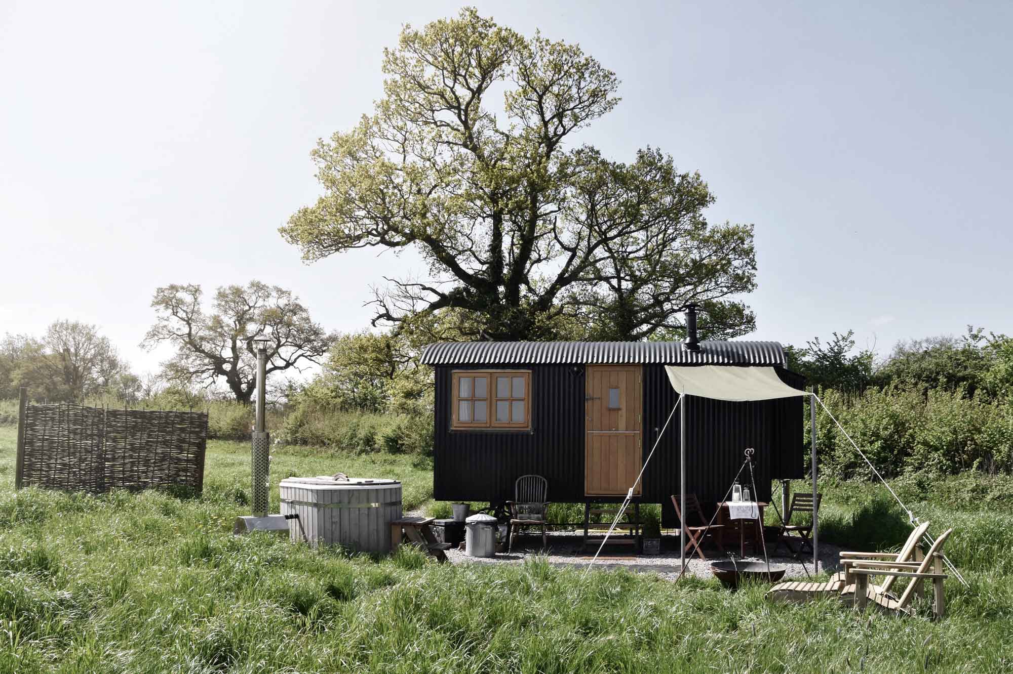 A country escape with Plankbridge Shepherd’s Huts | These Four Walls blog