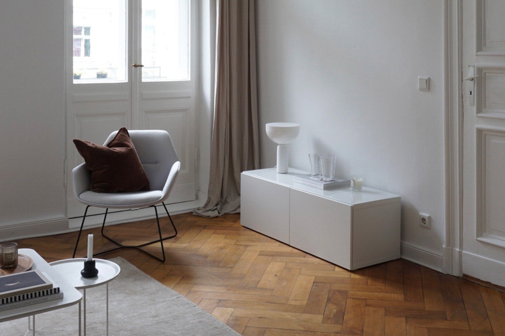 Home tour - an airy Altbau apartment in Berlin | These Four Walls blog