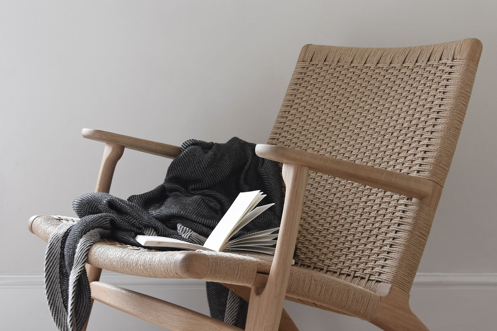 Focus on: the CH25 chair | These Four Walls blog